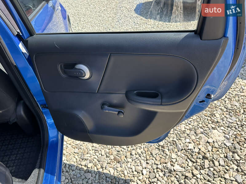 Хетчбек Nissan Note 2008 в Івано-Франківську