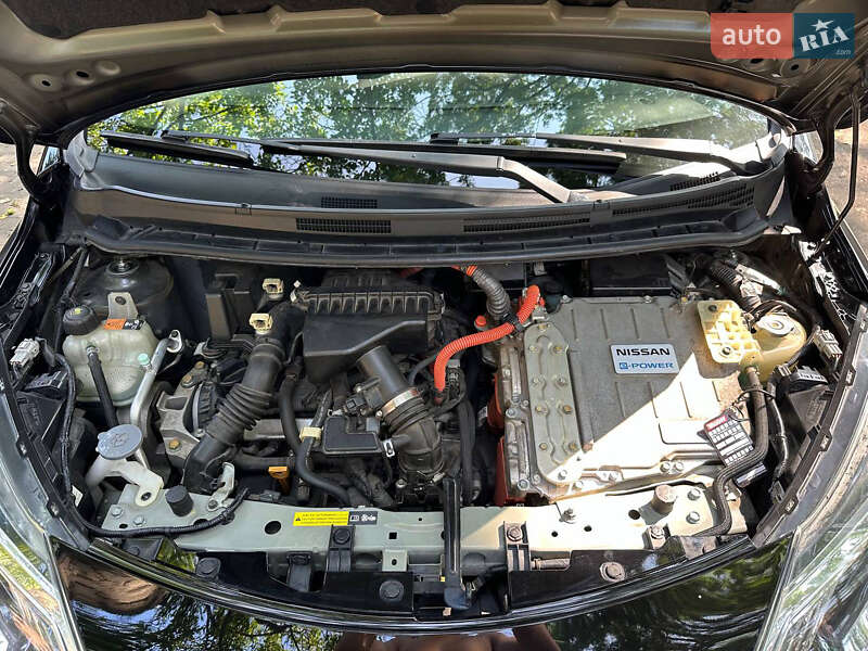 Хэтчбек Nissan Note 2017 в Одессе