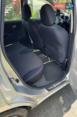 Хэтчбек Nissan Note 2008 в 