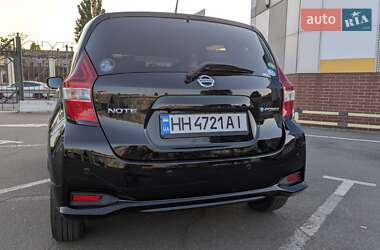 Хэтчбек Nissan Note 2017 в 