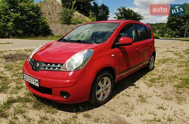 Хэтчбек Nissan Note 2008 в Чернигове