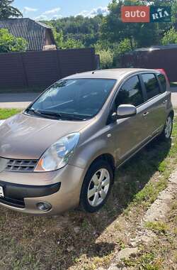 Хэтчбек Nissan Note 2006 в Полтаве