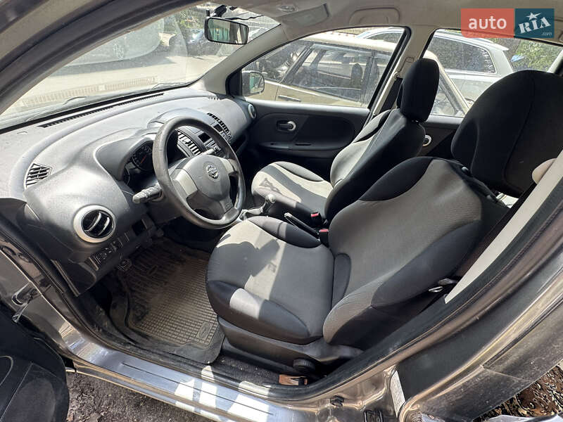 Хетчбек Nissan Note 2013 в Дніпрі