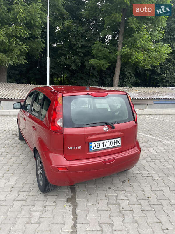 Хэтчбек Nissan Note 2008 в Виннице