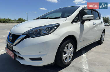 Хэтчбек Nissan Note 2017 в 