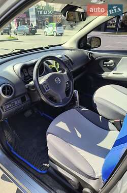 Хэтчбек Nissan Note 2007 в 