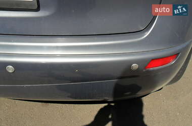Хэтчбек Nissan Note 2007 в 
