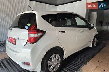 Хэтчбек Nissan Note 2017 в 
