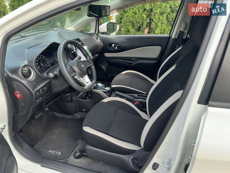 Хэтчбек Nissan Note 2017 в Киеве