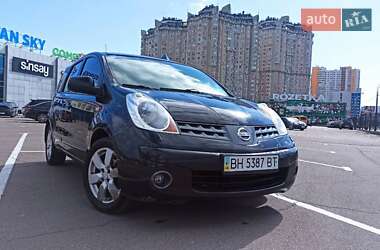 Хэтчбек Nissan Note 2008 в Одессе
