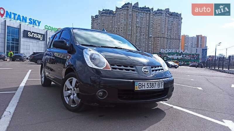 Хетчбек Nissan Note 2008 в Одесі