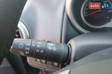 Хэтчбек Nissan Note 2006 в 