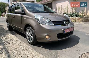 Хэтчбек Nissan Note 2009 в Одессе
