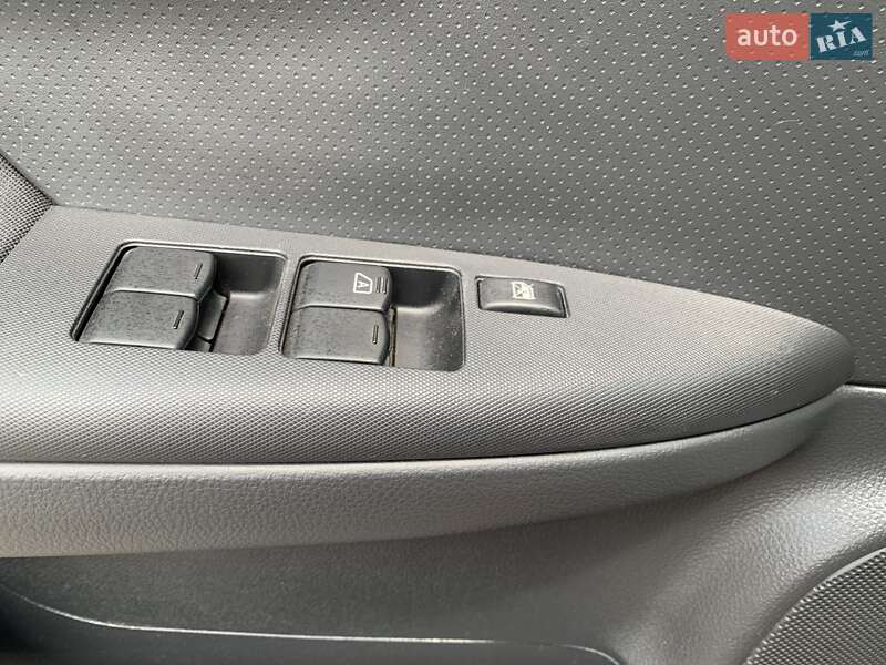 Хэтчбек Nissan Note 2009 в Одессе
