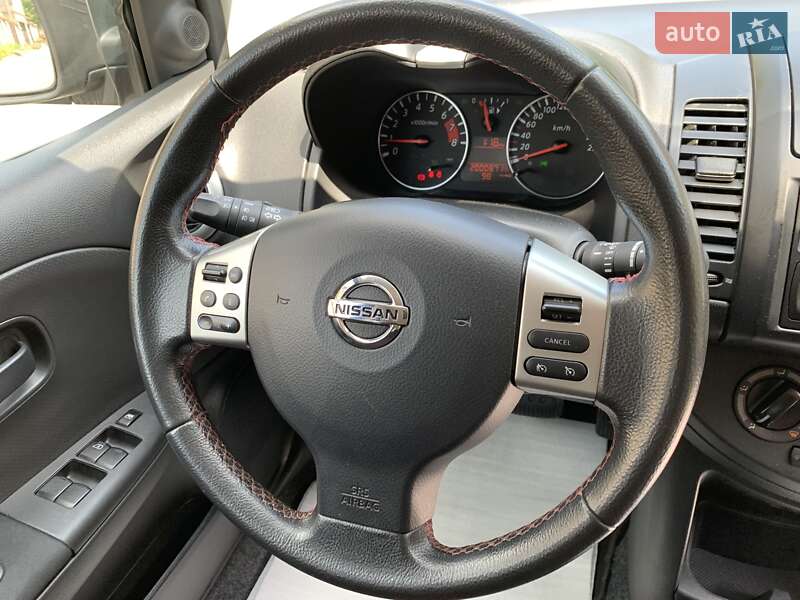 Хэтчбек Nissan Note 2009 в Одессе