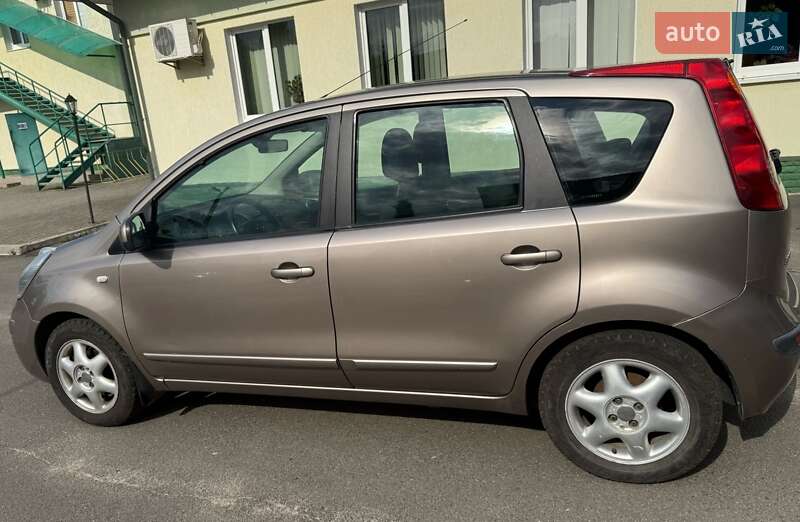 Хетчбек Nissan Note 2007 в Нововолинську фото 3 Хетчбек Nissan Note 2007 в Нововолинську
