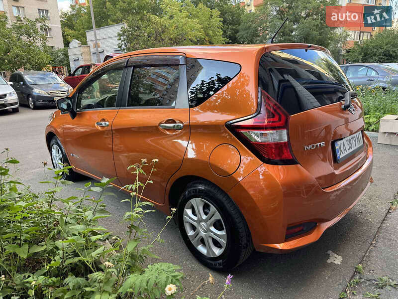 Хэтчбек Nissan Note 2017 в Киеве фото 29 Хэтчбек Nissan Note 2017 в Киеве