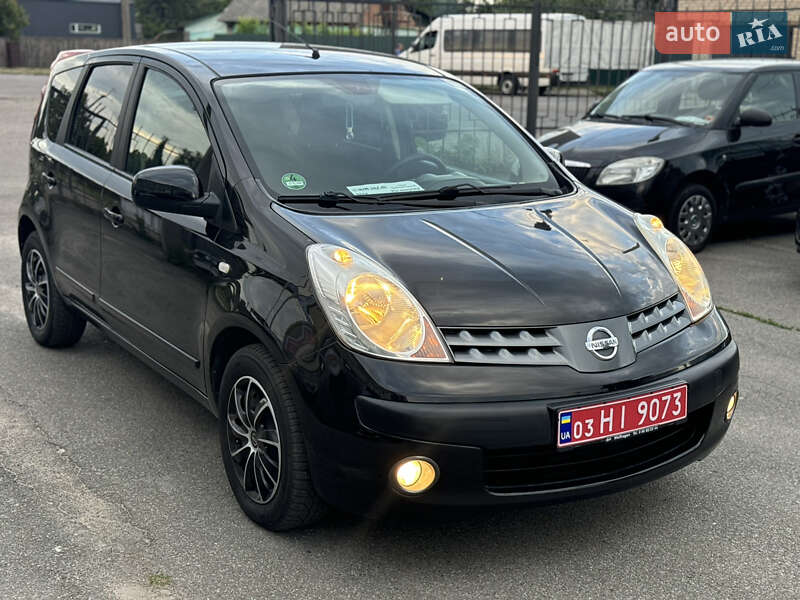 Хэтчбек Nissan Note 2006 в Чернигове