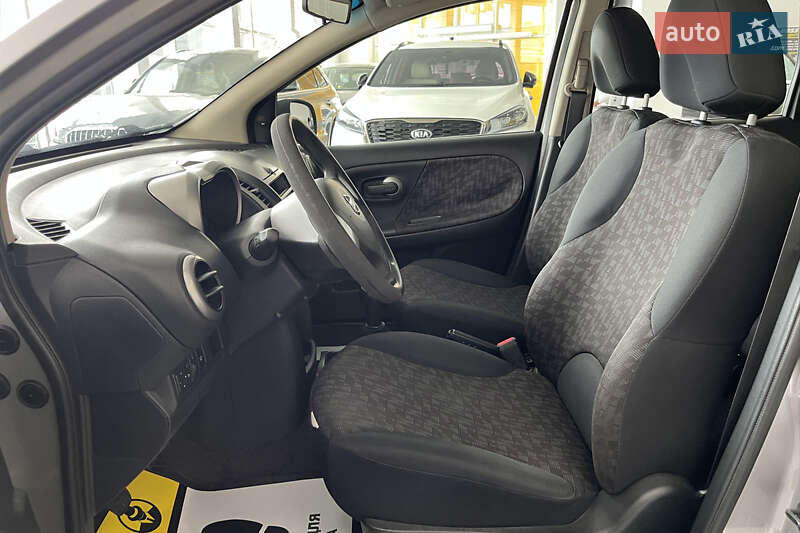 Хетчбек Nissan Note 2007 в Шептицькому фото 11 Хетчбек Nissan Note 2007 в Шептицькому