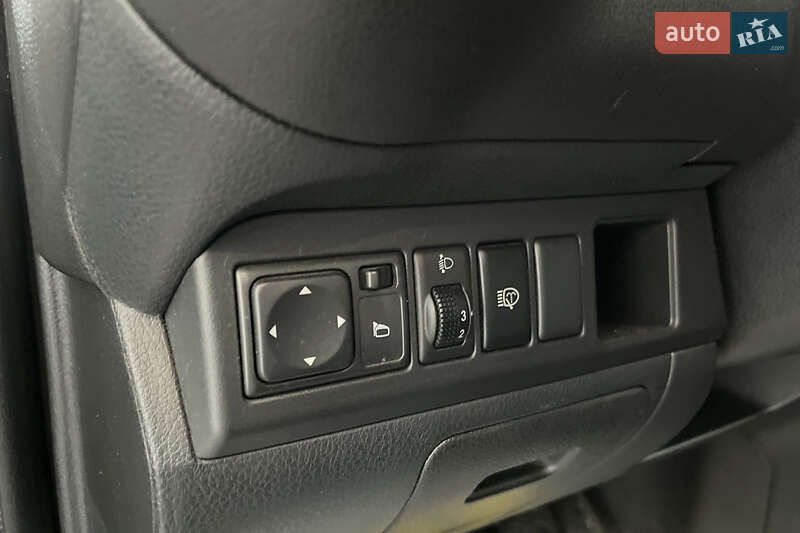 Хетчбек Nissan Note 2007 в Шептицькому фото 13 Хетчбек Nissan Note 2007 в Шептицькому