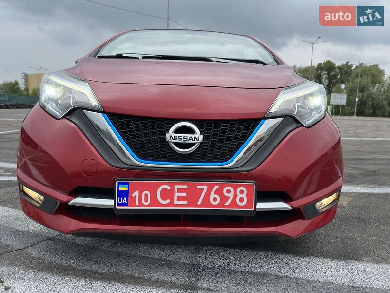 Хэтчбек Nissan Note 2017 в Киеве