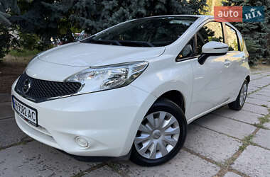 Хэтчбек Nissan Note 2015 в 