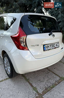 Хэтчбек Nissan Note 2015 в 