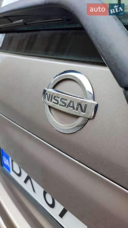 Хэтчбек Nissan Note 2012 в Хмельницком