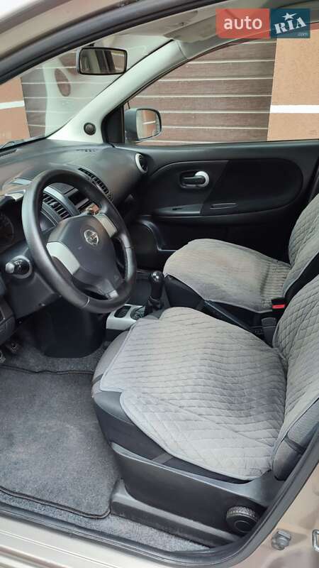 Хэтчбек Nissan Note 2012 в Хмельницком