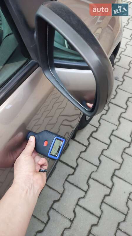 Хэтчбек Nissan Note 2012 в Хмельницком
