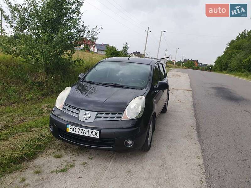 Хэтчбек Nissan Note 2007 в Тернополе
