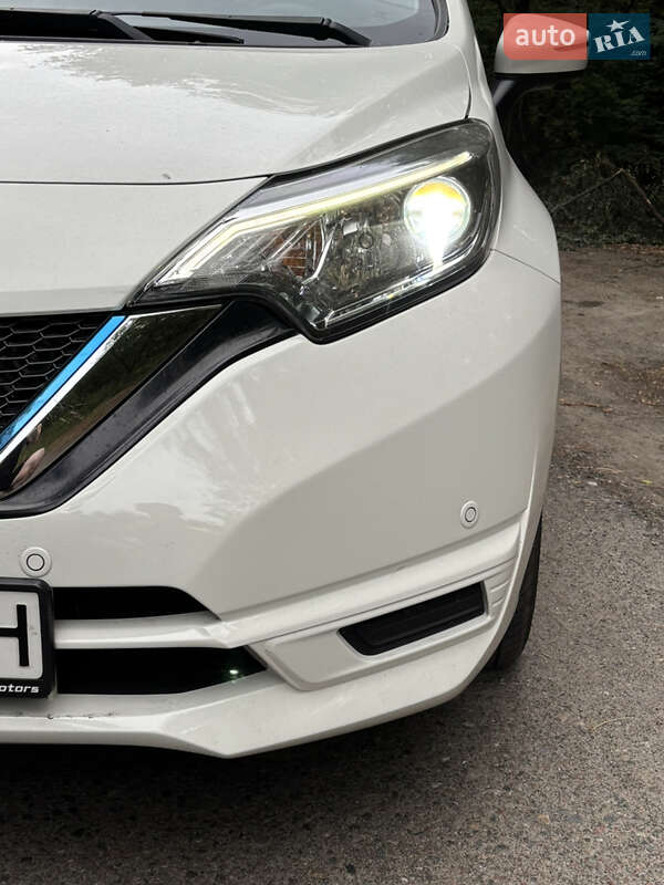 Хэтчбек Nissan Note 2018 в Киеве