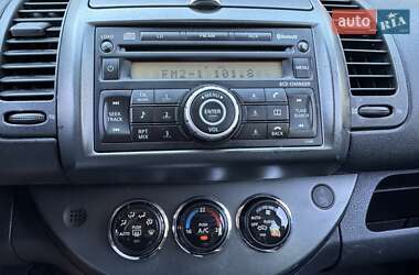 Хэтчбек Nissan Note 2008 в 