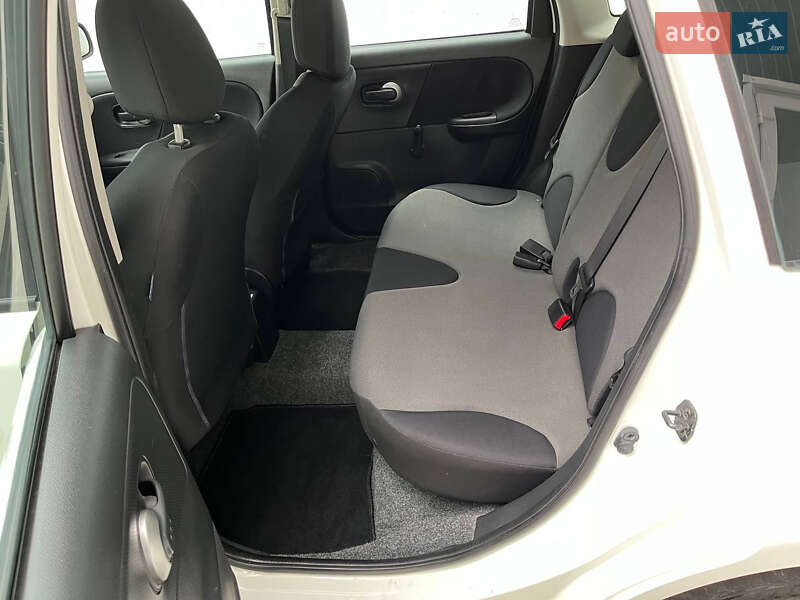 Хетчбек Nissan Note 2009 в Коломиї