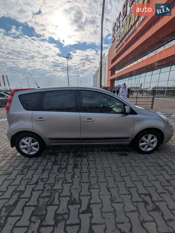 Хэтчбек Nissan Note 2008 в Черновцах фото 5 Хэтчбек Nissan Note 2008 в Черновцах