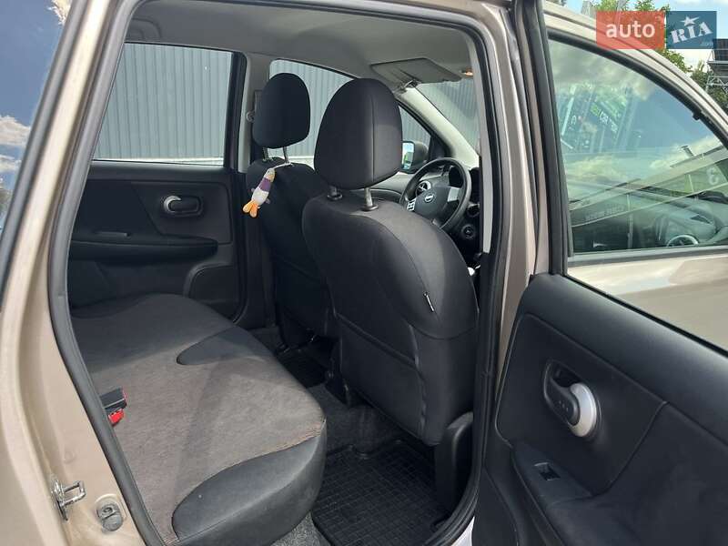 Хэтчбек Nissan Note 2011 в Кропивницком