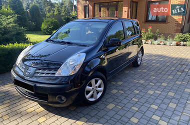 Хэтчбек Nissan Note 2006 в Киеве