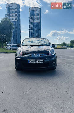 Хэтчбек Nissan Note 2006 в Киеве