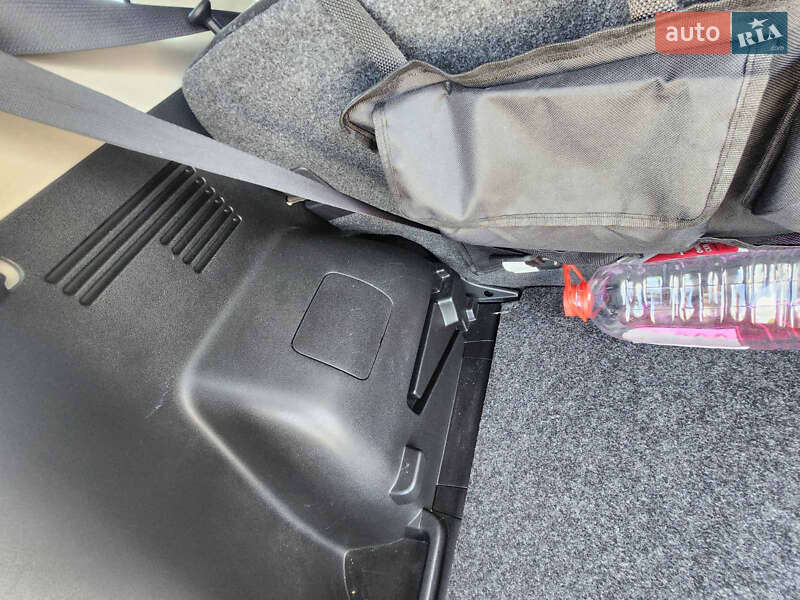 Хэтчбек Nissan Note 2013 в Полтаве фото 13 Хэтчбек Nissan Note 2013 в Полтаве