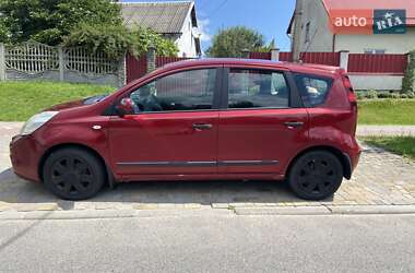 Хэтчбек Nissan Note 2011 в Львове