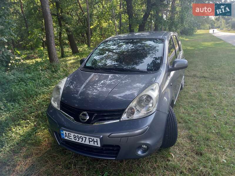 Хетчбек Nissan Note 2010 в Онуфріївці