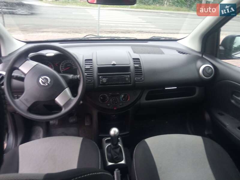 Хэтчбек Nissan Note 2013 в Ивано-Франковске