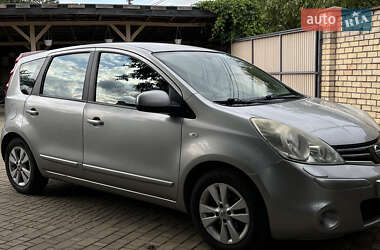 Хэтчбек Nissan Note 2010 в Киеве
