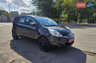 Хэтчбек Nissan Note 2009 в Каменском