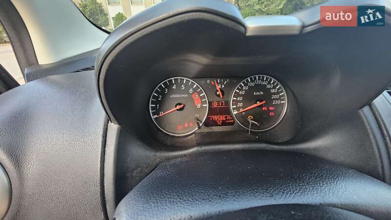Хэтчбек Nissan Note 2009 в Каменском