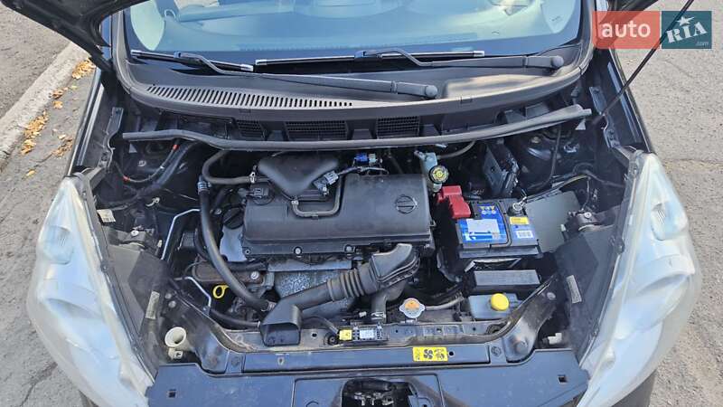 Хэтчбек Nissan Note 2009 в Каменском
