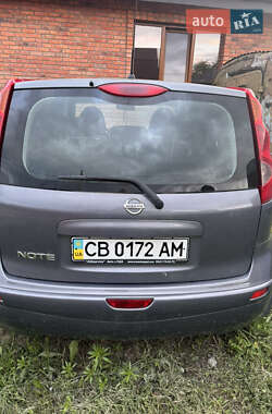 Хэтчбек Nissan Note 2008 в 