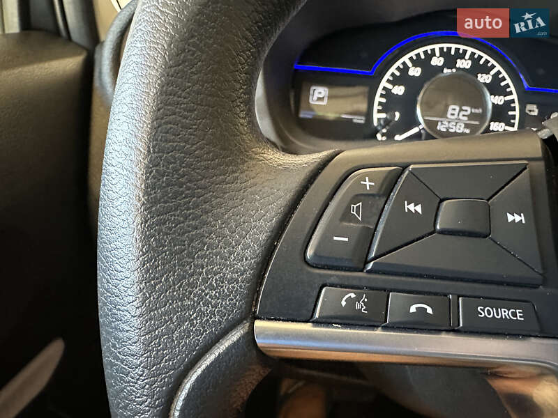 Хэтчбек Nissan Note 2019 в Киеве