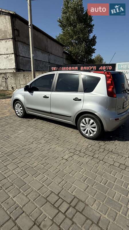 Хэтчбек Nissan Note 2008 в Белгороде-Днестровском
