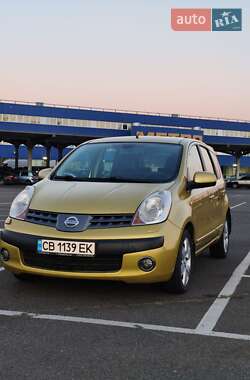 Хэтчбек Nissan Note 2007 в Киеве